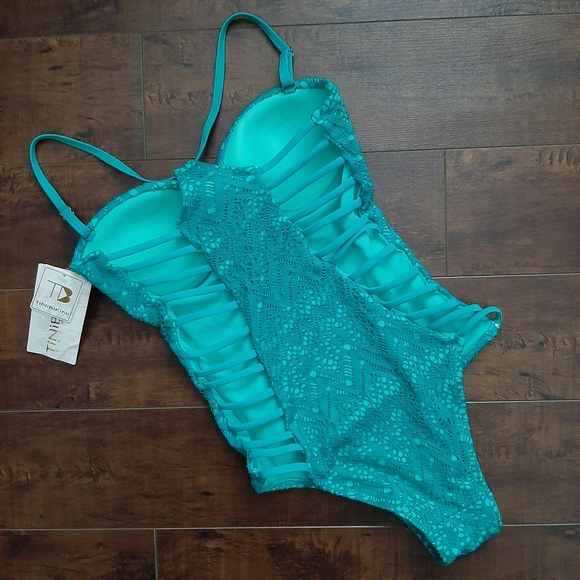 COPY - TiniBikini Cut Out Jade Swimsuit NWT Size … - Picture 4 of 11